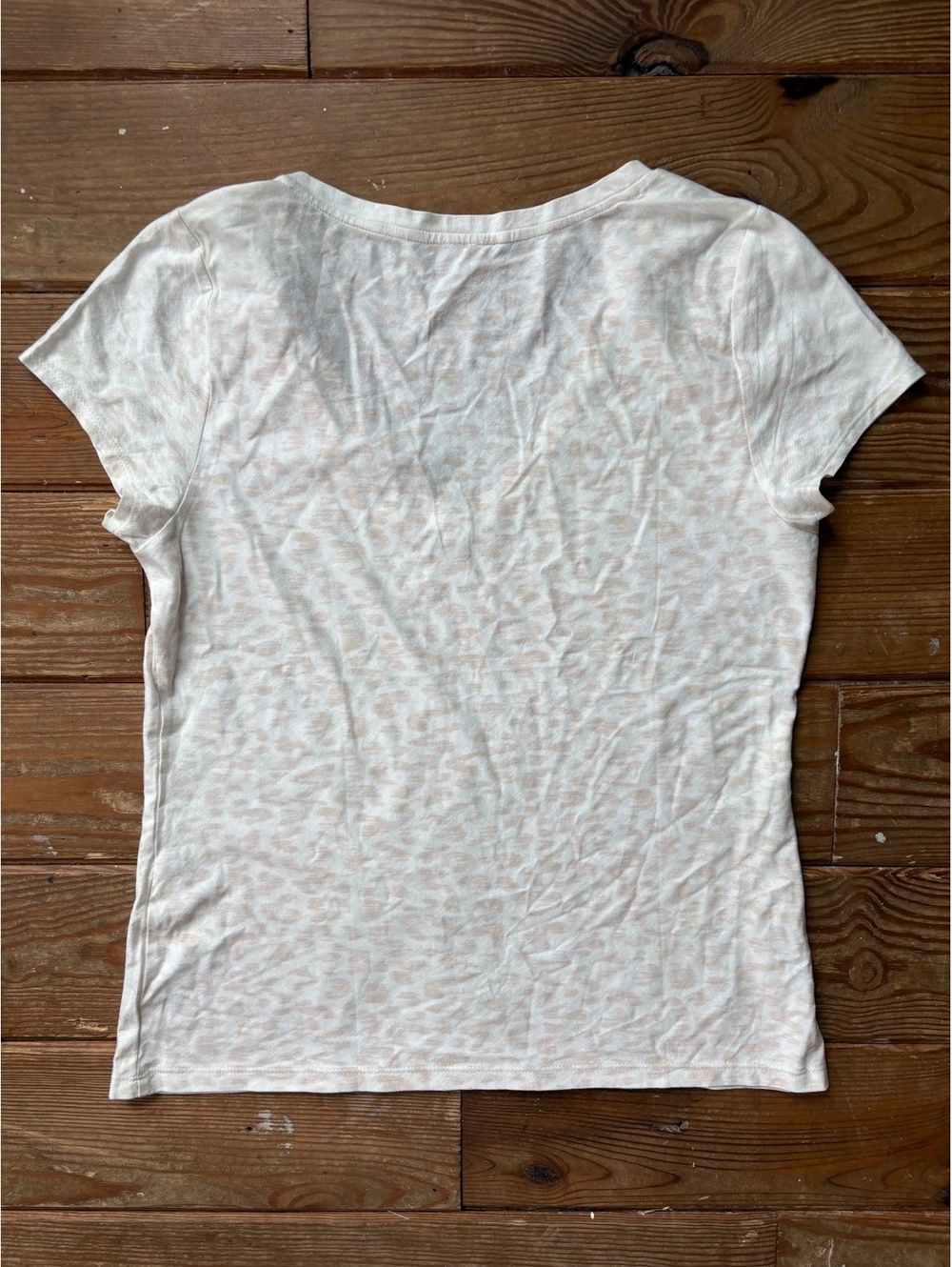 INC International Concepts INC Essentials Pink Animal Print V-Neck Tee Large - Picture 4 of 7